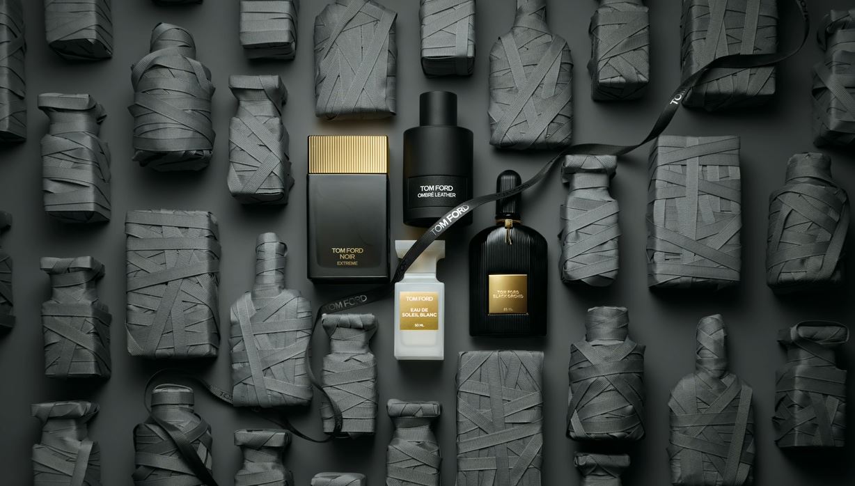 Purfume bottle which look like they are wrapped up like presents